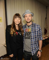 组图：众星齐聚慈善活动呼吁抵抗癌症