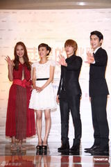 组图：《华丽的挑战》开机 崔始源李东海登场 