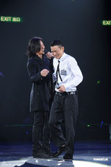 组图：刘德华个唱郑伊健献唱 互相捧场宣传3月个唱