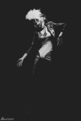 组图：尚雯婕尝试歌特音乐 魔幻复古造型曝光