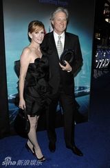 高清组图：《创战纪》洛杉矶首映 透射影片未来感