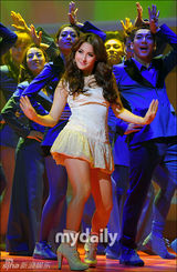 组图：Kara朴圭丽等出演音乐剧《美女的烦恼》