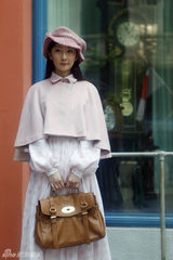 组图：《黄金大劫案》程媛媛小清新风格剧照曝光