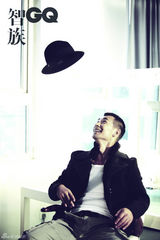 高清图：赵文卓写真展现硬汉温柔气质 亲和力足