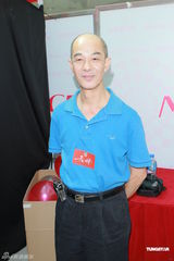 组图：陈豪陈茵媺情侣搭档宣传TVB新剧《天梯》