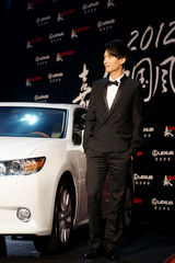 组图：陈楚生透露正拍电影 妙语笑谈“穿越”