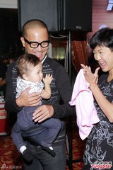 组图：《法外风云》慈善晚宴 陈豪黎耀祥助阵