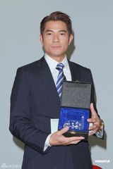 组图：郭富城暂无意结婚 无暇回无线拍剧