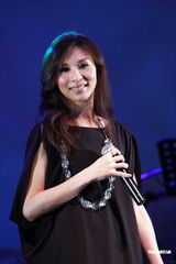 组图：林凡携手郁可唯开唱 配唱《犀利人妻》结缘