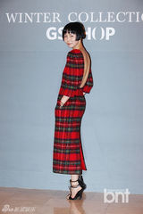 组图：TEENTOP金娜英等亮相品牌冬季时装展