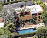 组图：暮光情侣被传已复合 帕丁森返昔日爱巢