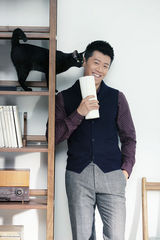 组图：夏雨最新气质写真 诠释阳光暖男