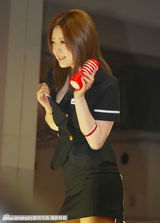 组图：日本AV女优羽田爱成人展搔首弄姿引阵阵尖叫