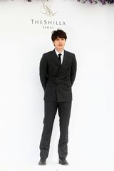 高清组图：金贤重李栋旭等出席郑俊河婚礼