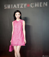 组图：景甜捧场时尚品牌庆典 独立也是一种时尚