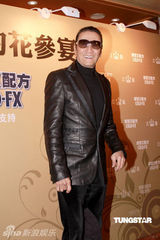 幻灯图：谢贤谈柏芝怀孕很开心 不理谢婷婷私生活