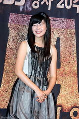 幻灯：SBS新剧《GIANT》发布会 李凡秀朴珍熙助阵