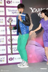 组图：罗志祥微电影创佳绩 心情好出席庆功会