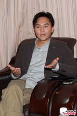 组图：张智霖否认购浅水湾豪宅