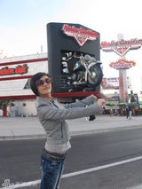 幻灯：郑钧刘芸异国甜蜜相拥 公开恋情感受圣诞气息