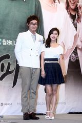 高清组图：安七炫新剧《完美结局》制作发布会