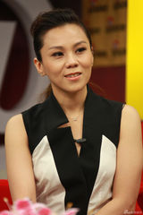 组图：蔡健雅做客畅聊阔别五年北京开唱