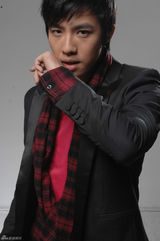 幻灯图集：俞灏明韩国宣传照曝光 潮男展成熟魅力