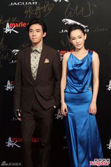 组图：绯闻男女杨幂俞灏明同场 李小璐大露美胸