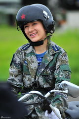 高清组图：电影《歼十出击》黄奕精彩剧照