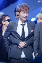 策划：鹿晗宋茜KRIS 韩国爱豆中国制造