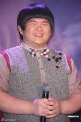 组图：小胖林育群三辑面世 为“真爱”减磅7公斤