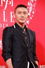 组图：众星捧场ELLE之夜 徐峥夫妇破婚变传闻