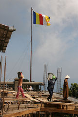 组图：越南岘港游览巴拿山 体验最长落差最大的索道