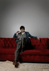 幻灯：俞灏明韩国宣传照曝光 潮男展露成熟魅力