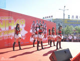 组图：SNH48巡回签唱走遍全国 成员甜美亮相