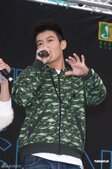 高清组图：陈冠希发新碟 不求销量只望被倾听心声