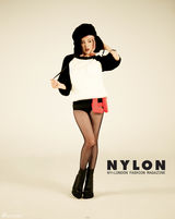 高清图：徐仁英圣诞概念写真 秀个性可爱时尚