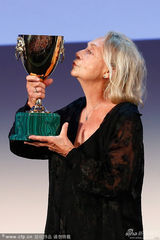 组图：威尼斯电影节闭幕 《郊游》获评委会大奖