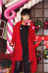 组图：古巨基曝儿时不穿内裤避谈结婚