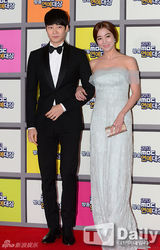 高清：《爸爸去哪儿》获2013MBC演艺大赏大奖