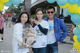 组图：林忆莲出席狗狗同乐日 陈嘉桓呼吁领养
