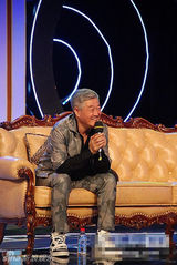 组图：刘小光恸哭忏悔 感谢赵本山为其偿还20万赌债