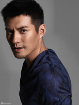 组图：铁血男儿严宽休闲时尚写真曝光