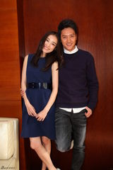 组图：新浪娱乐对话《好好的》冯绍峰倪妮