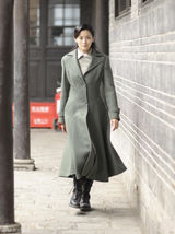 组图：《兵临城下》最新剧照曝光 王媛可造型美艳