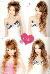 幻灯图集：桃华绘里秀时尚卷发