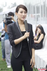 组图：马苏优雅帅性现身 海清容光焕发谢绝群访