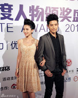 组图：潘霜霜亮相风度盛典 清雅可人展别样风情