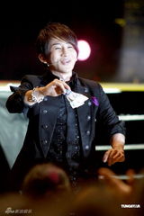 组图：刘谦魔术巡演苏州站 “谦变万化”令人惊叹