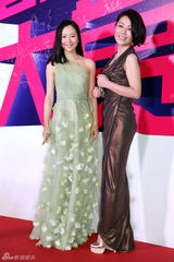 组图：丛林仙子江一燕清爽靓丽 加冕舞台新锐大奖